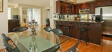UP Dining and Kitchen